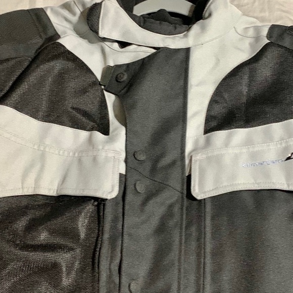 Firstgear men’s Kilimanjaro Riding Armored Jacket - Picture 2 of 13